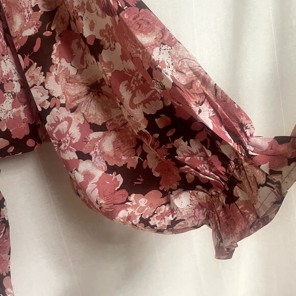 Entro NWT Boho Floral Top Size Large - Picture 5 of 6